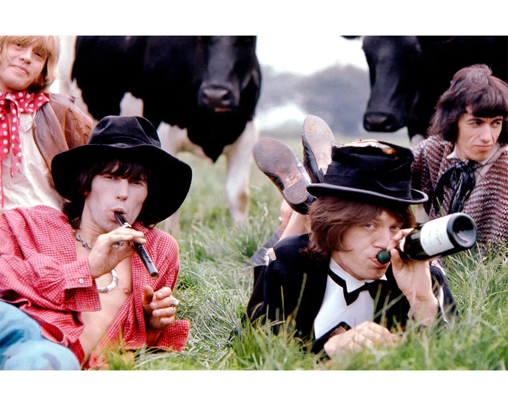 Michael Joseph, Mick and Keith drinking, 1968 - Smolensky Gallery